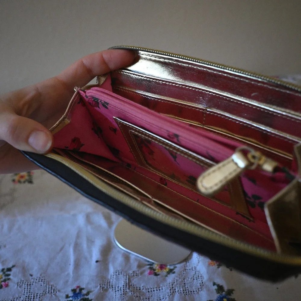 Betsey Johnson Floral Zip Around Wallet Black Pink Rose Print Gold Interior